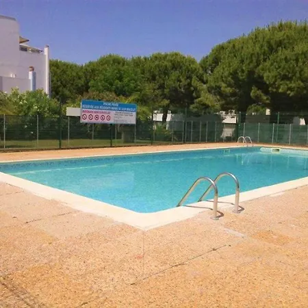 Avec Piscines, Parking, Proche Et Commerces - Fr-1-307-61 * Le Grau-du-Roi